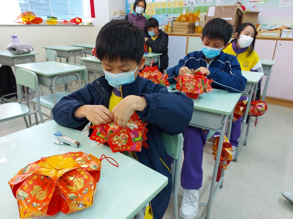 2024-02-01  [家教會及五六年班新年掛飾 工作坊] 16/28