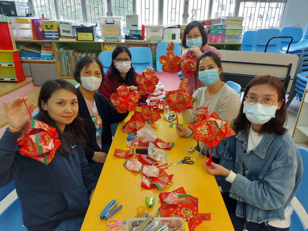 2024-02-01  [家教會及五六年班新年掛飾 工作坊] 24/28