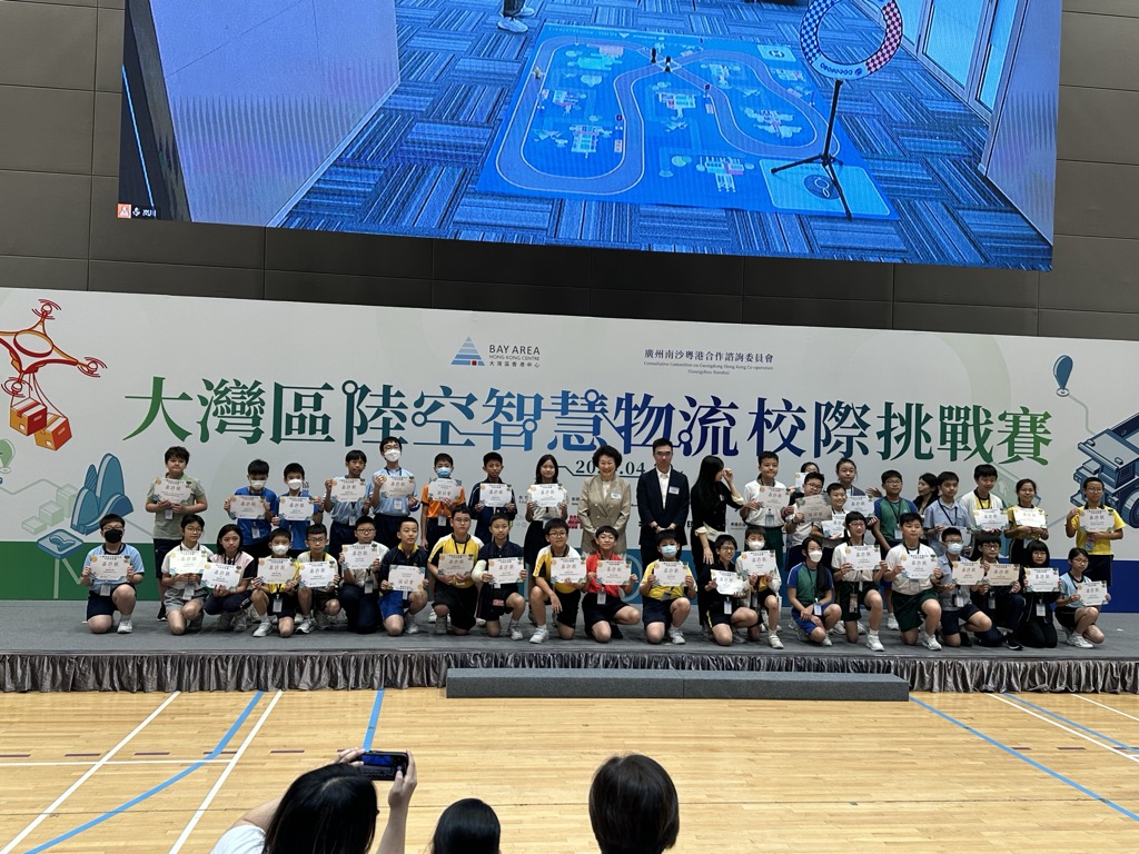 2024-04-20  [陸空物流貨運挑戰賽] 4/10