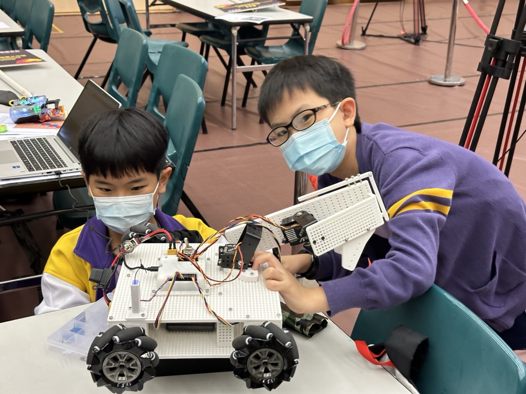 2024-05-05  [2023-2024 機械人探索杯比賽] 1/7