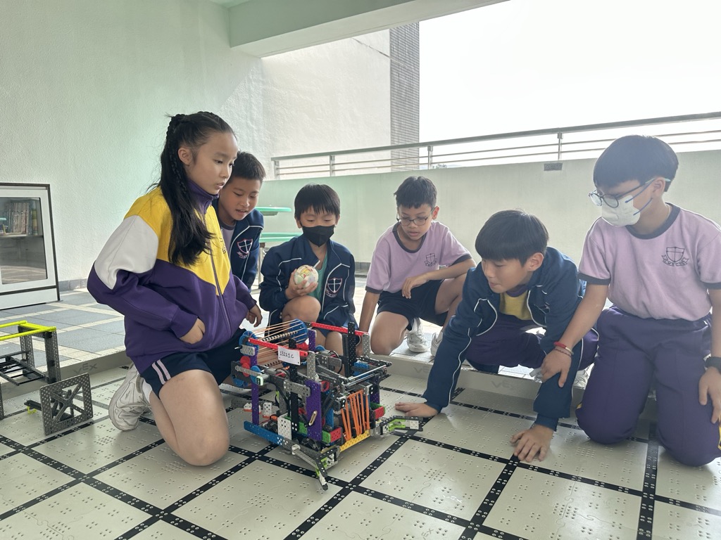 2024-12-07  [VEX Robot Fight 英來盃] 4/11