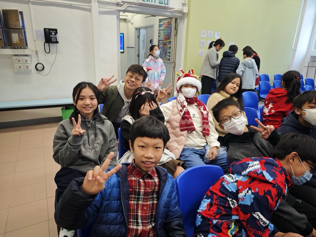 2024-12-20  [聖誕聯歡會-禮堂聖誕聯歡會(高年級)] 3/26