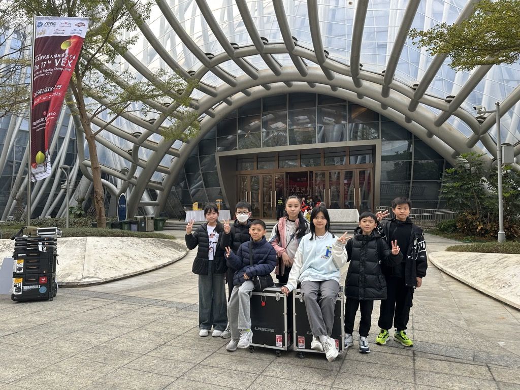 2025-01-18  [2024 第十七屆VEX 亞洲機器人錦標賽簽名賽] 5/25
